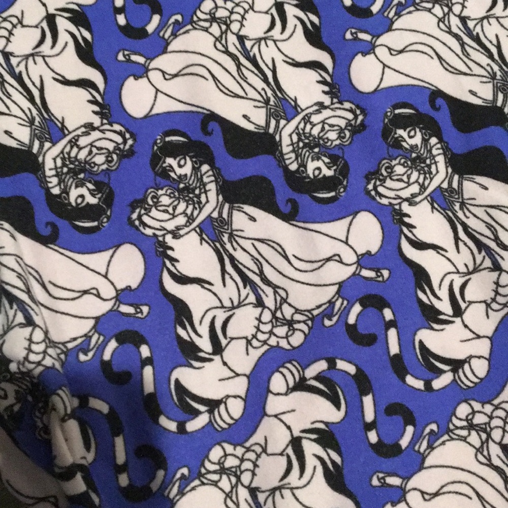 ‼️CYBER MONDAY SALE‼️ LulaRoe Aladdin Leggings